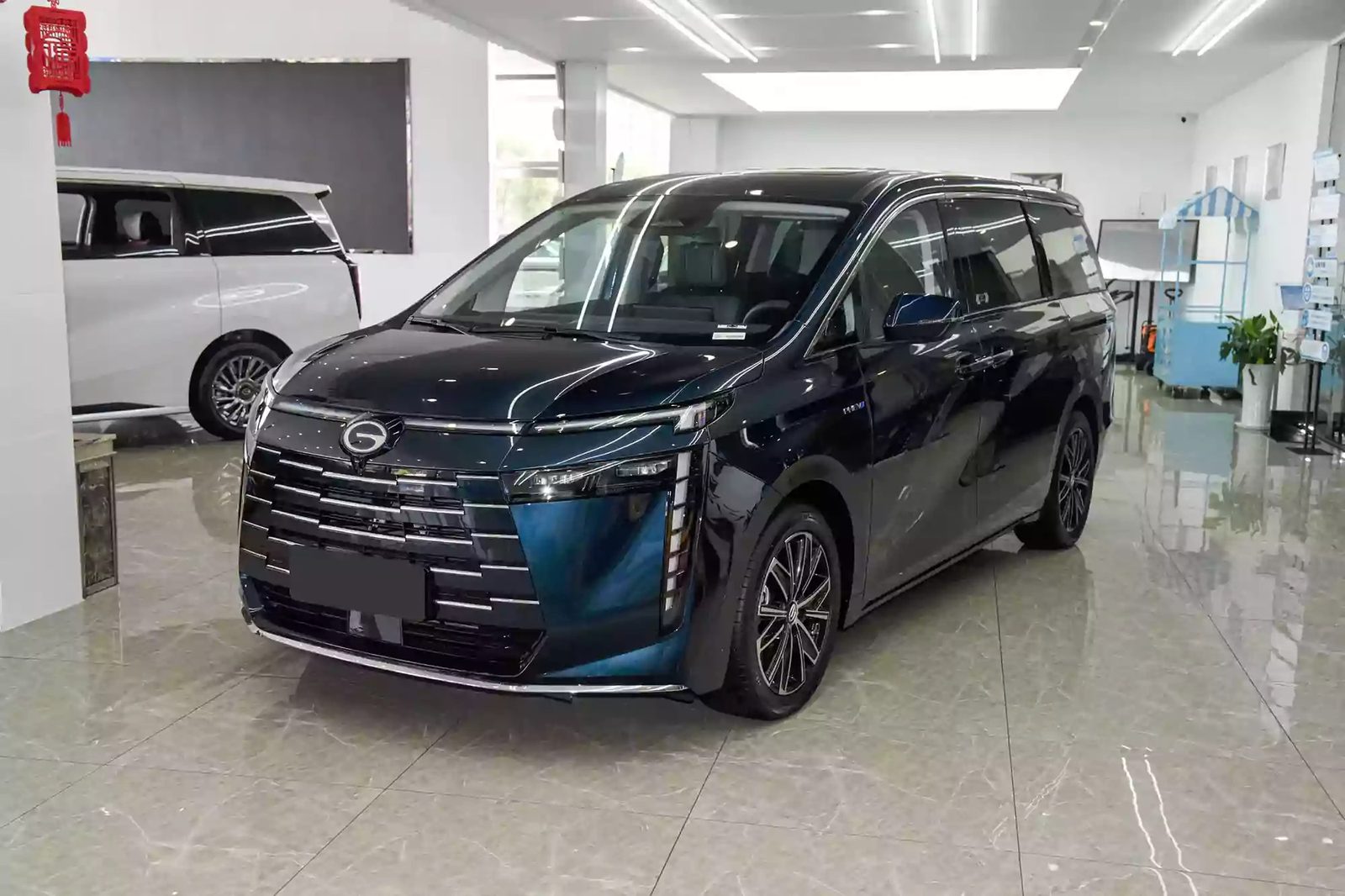 GAC Trumpchi E8 PHEV 2024 — экстерьер, вид сбоку, рынок internal_mvp