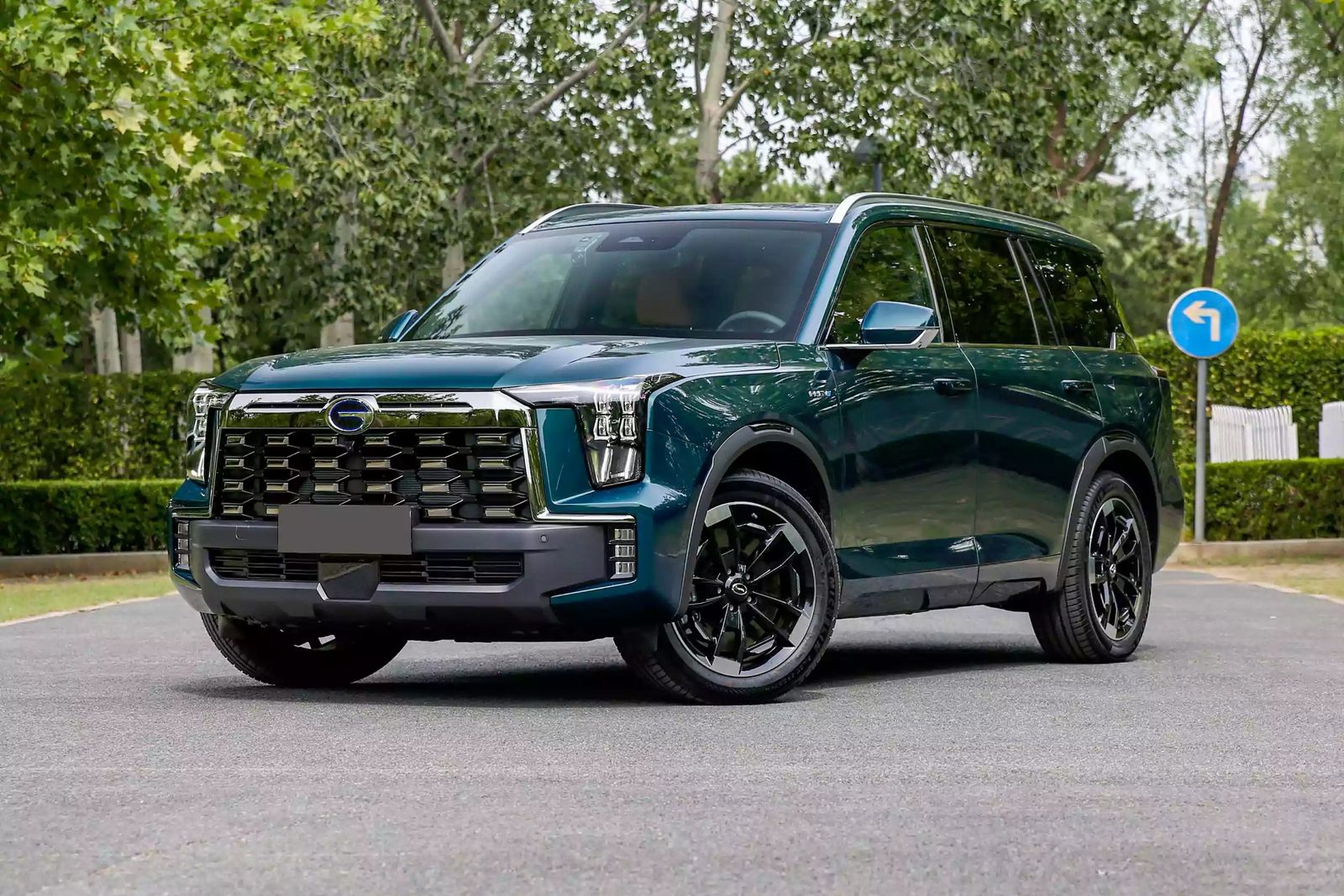 GAC Trumpchi ES9 PHEV 2024 — главное фото модели, экстерьер, вид спереди 3/4, рынок internal_mvp