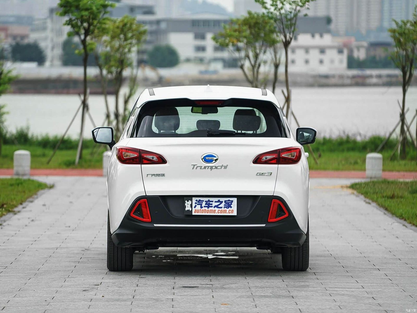 GAC Trumpchi GE3 EV 2018 — экстерьер, вид сзади, рынок China archive exact-specification reference