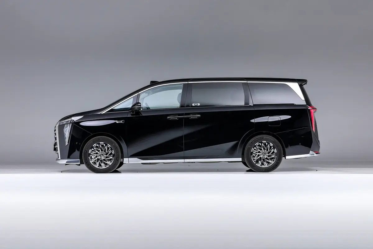 GAC Trumpchi Xiangwang M8 PHEV L 2026 — экстерьер, side studio, рынок internal_mvp