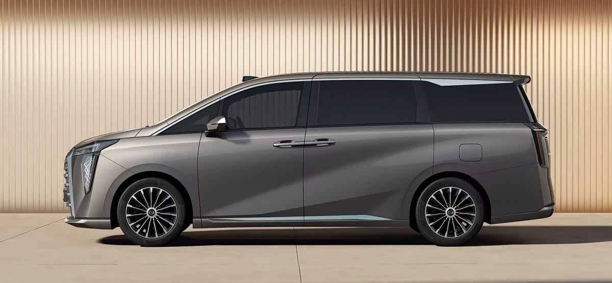 GAC Trumpchi Xiangwang M8 PHEV L 2026 — экстерьер, side profile brand, рынок internal_mvp