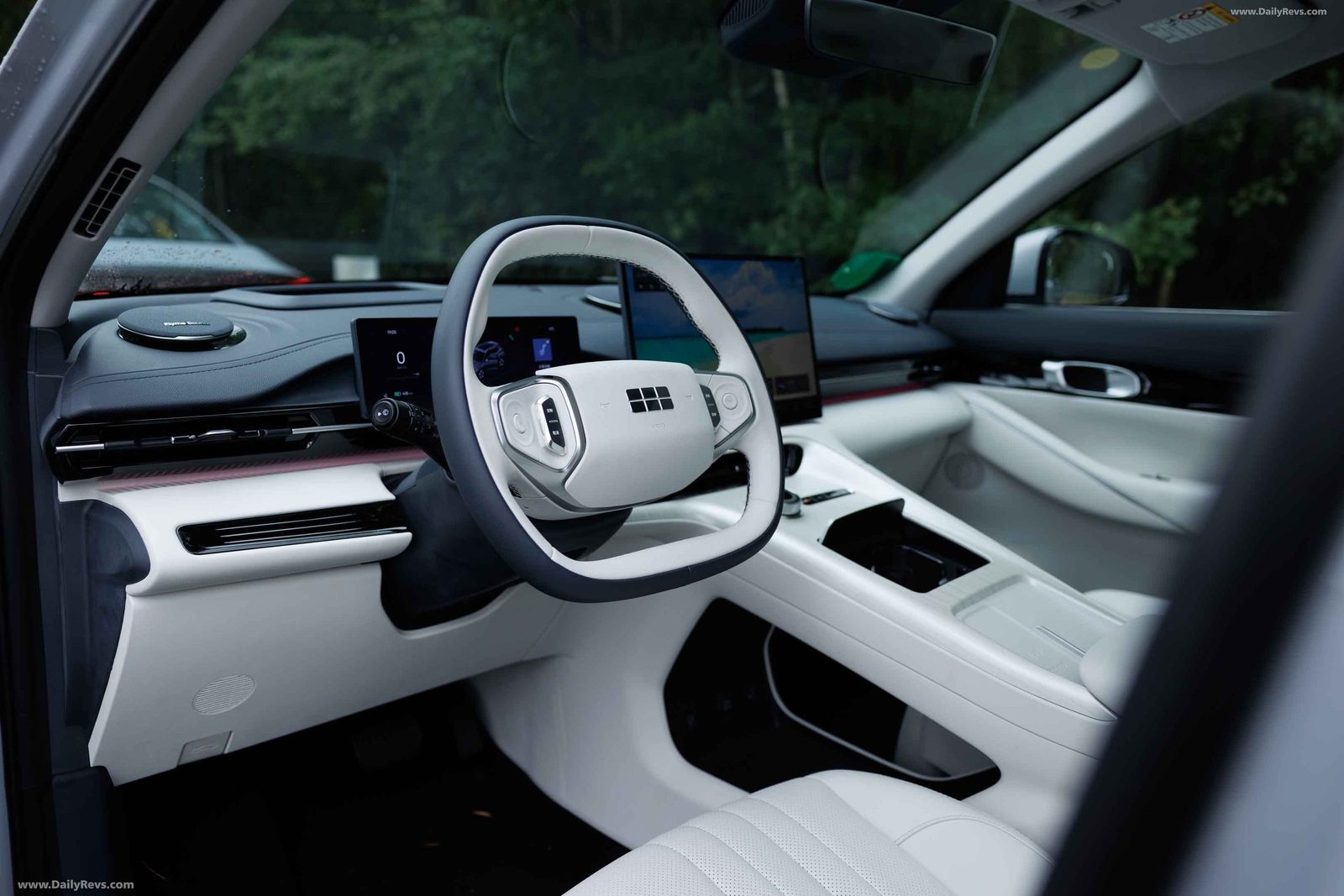 Geely EX5 EM-i 2025 — главное фото модели, интерьер, передняя панель, рынок internal_mvp