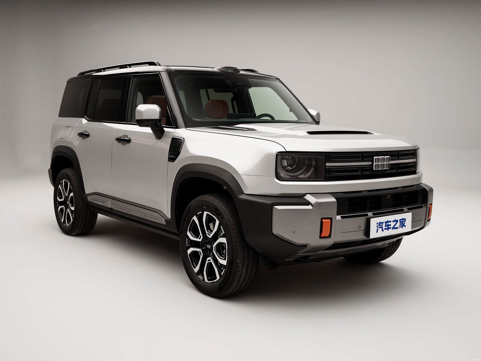 Geely Galaxy Cruiser 700 PHEV 2026 — экстерьер, front three quarter opposite, рынок China
