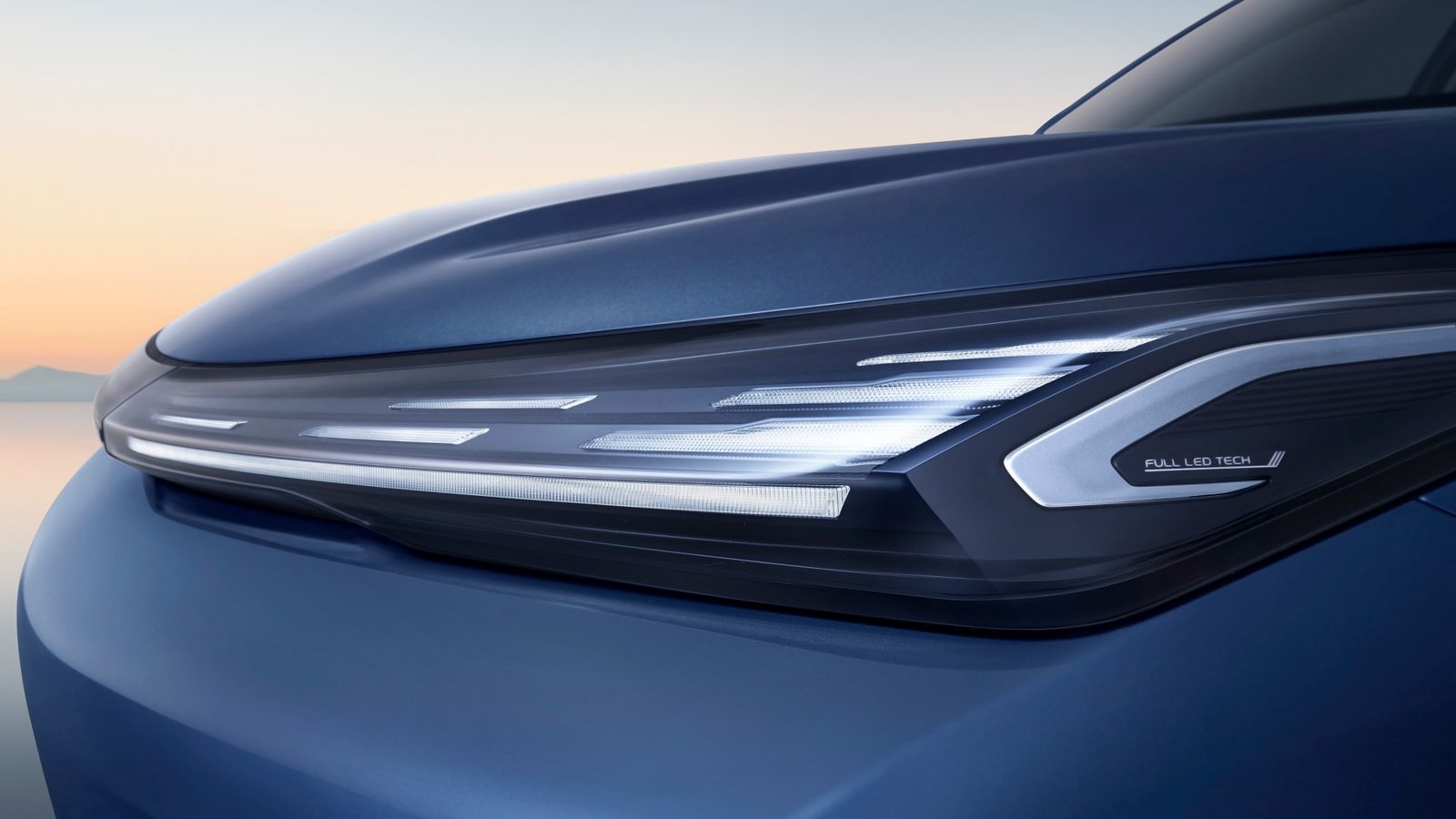 Geely EX5 EM-i 2025 — экстерьер, headlight detail, рынок Global