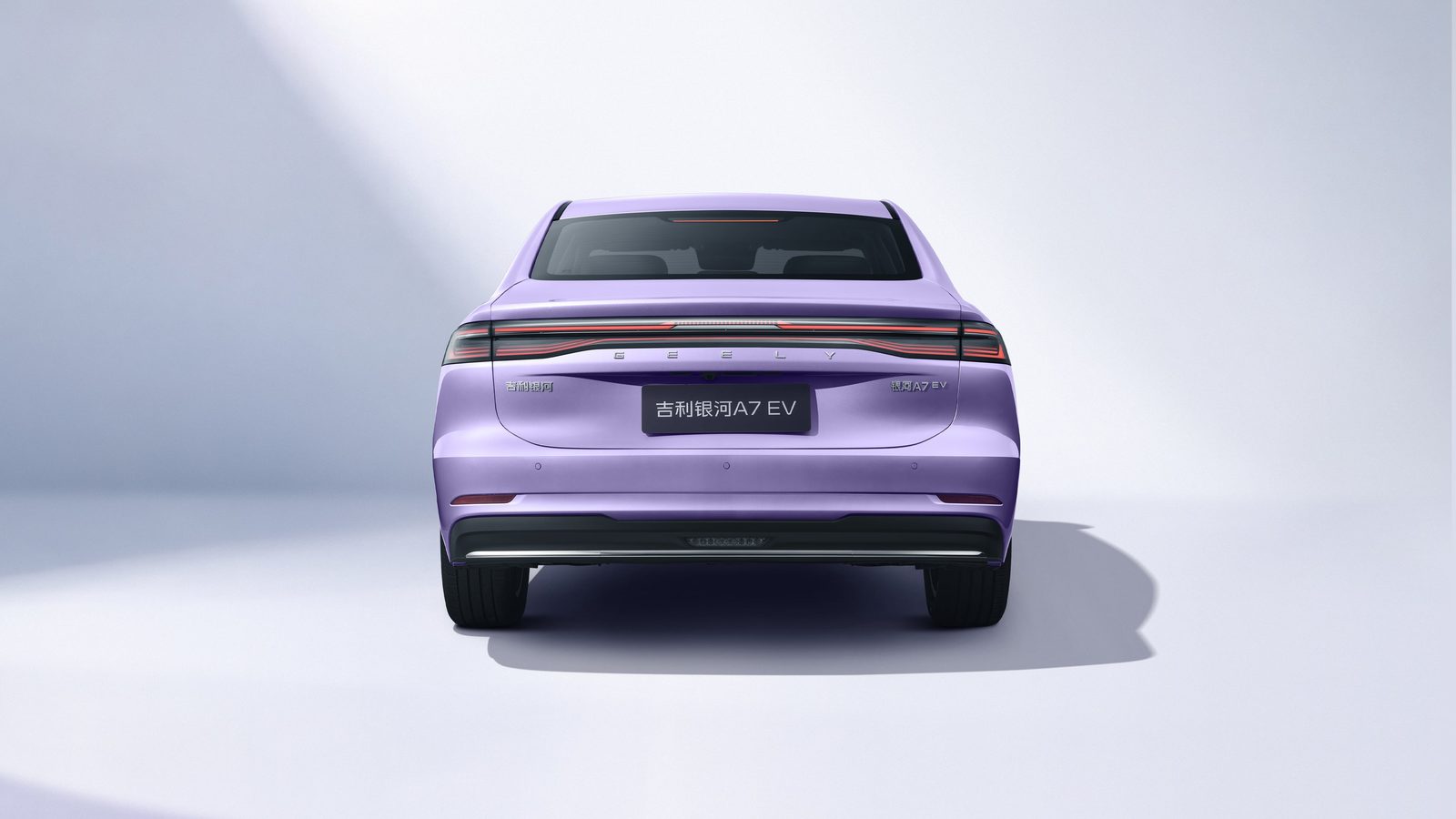 Geely Galaxy A7 EV 2026 — экстерьер, вид сзади, рынок China