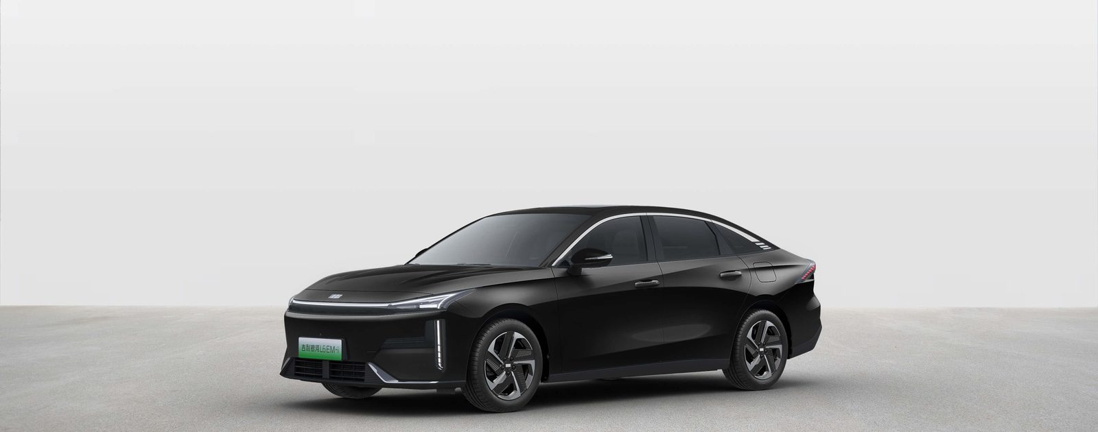 Geely Galaxy L6 EM-i 2026 — экстерьер, front 3q black, рынок China
