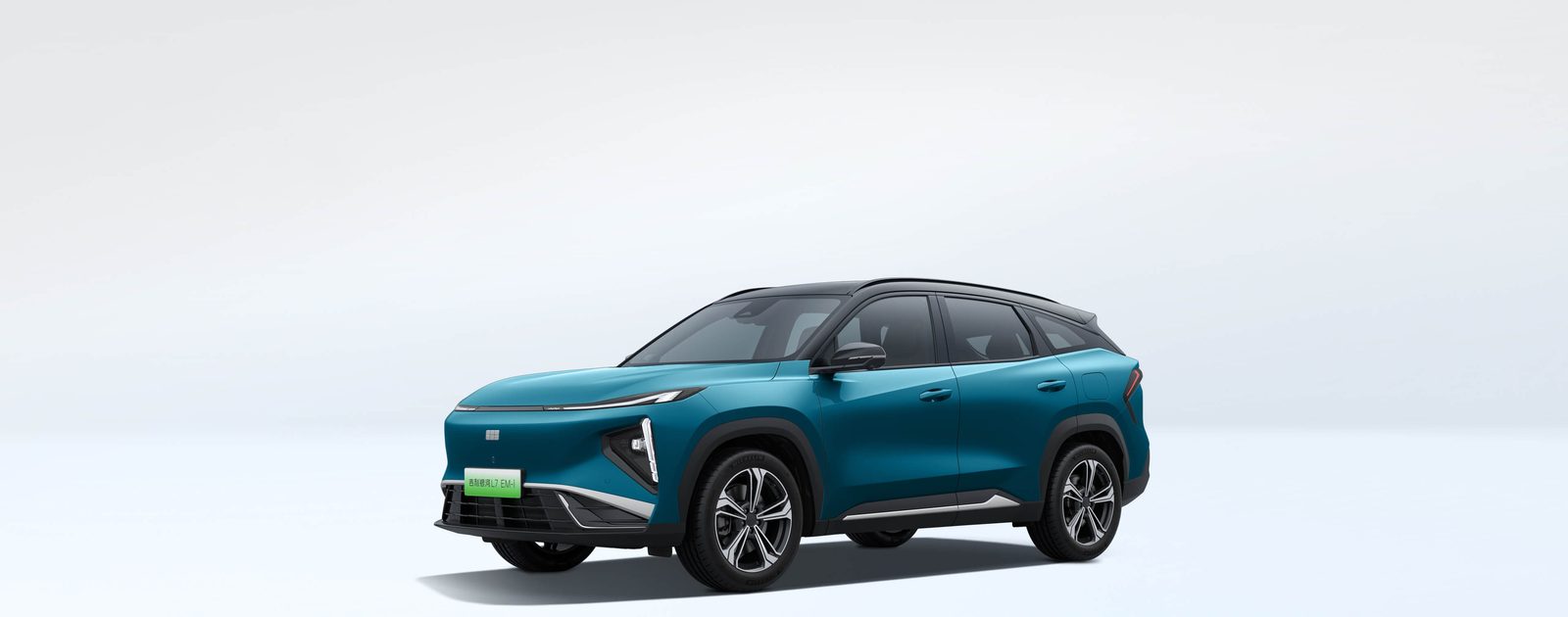 Geely Galaxy L7 EM-i 2026 — экстерьер, front 3q blue, рынок China