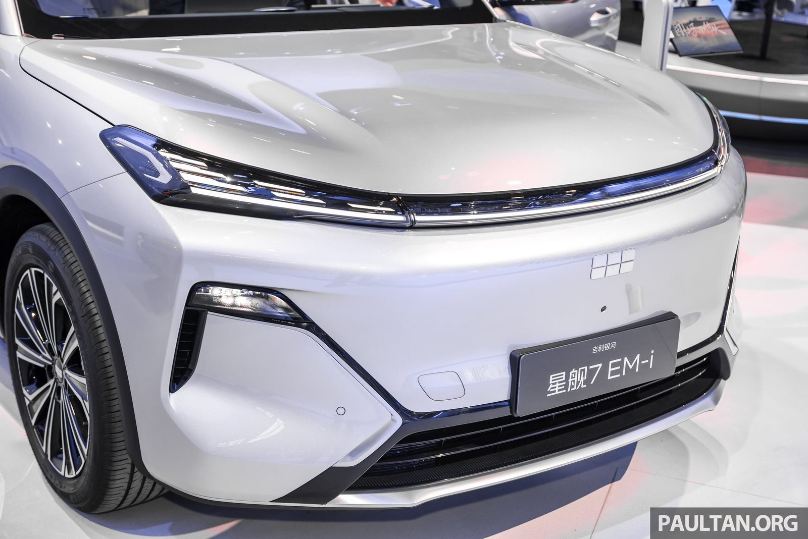 Geely Galaxy M7 EM-i 2026 — экстерьер, вид сбоку, рынок internal_mvp