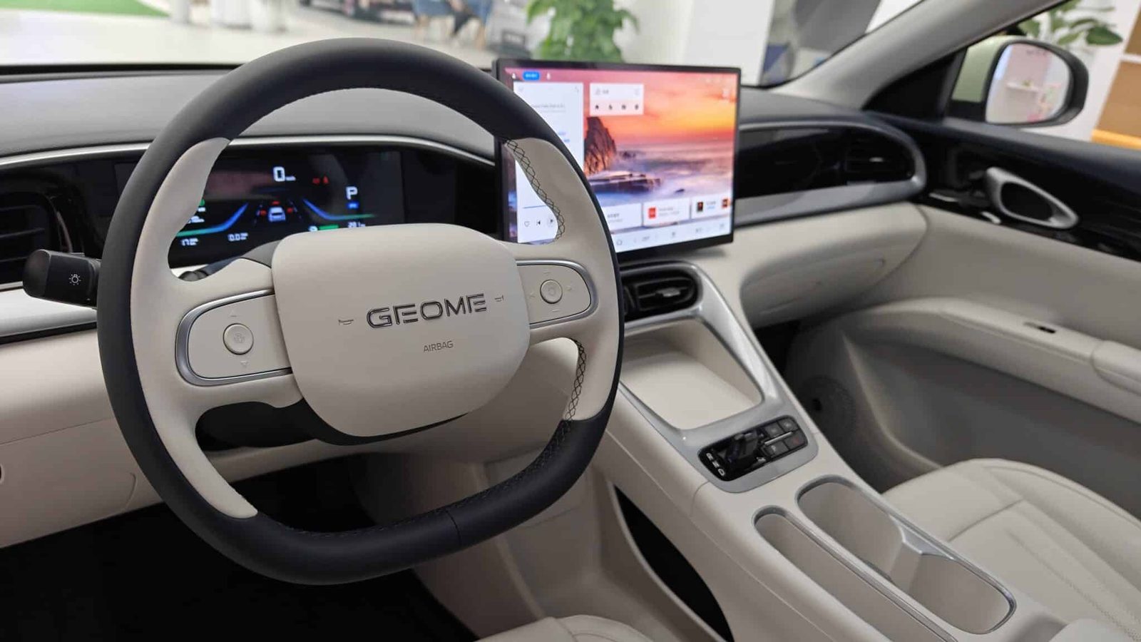 Geely Geome Xingyuan / EX2 2025 — интерьер, второй ряд сидений, рынок internal_mvp