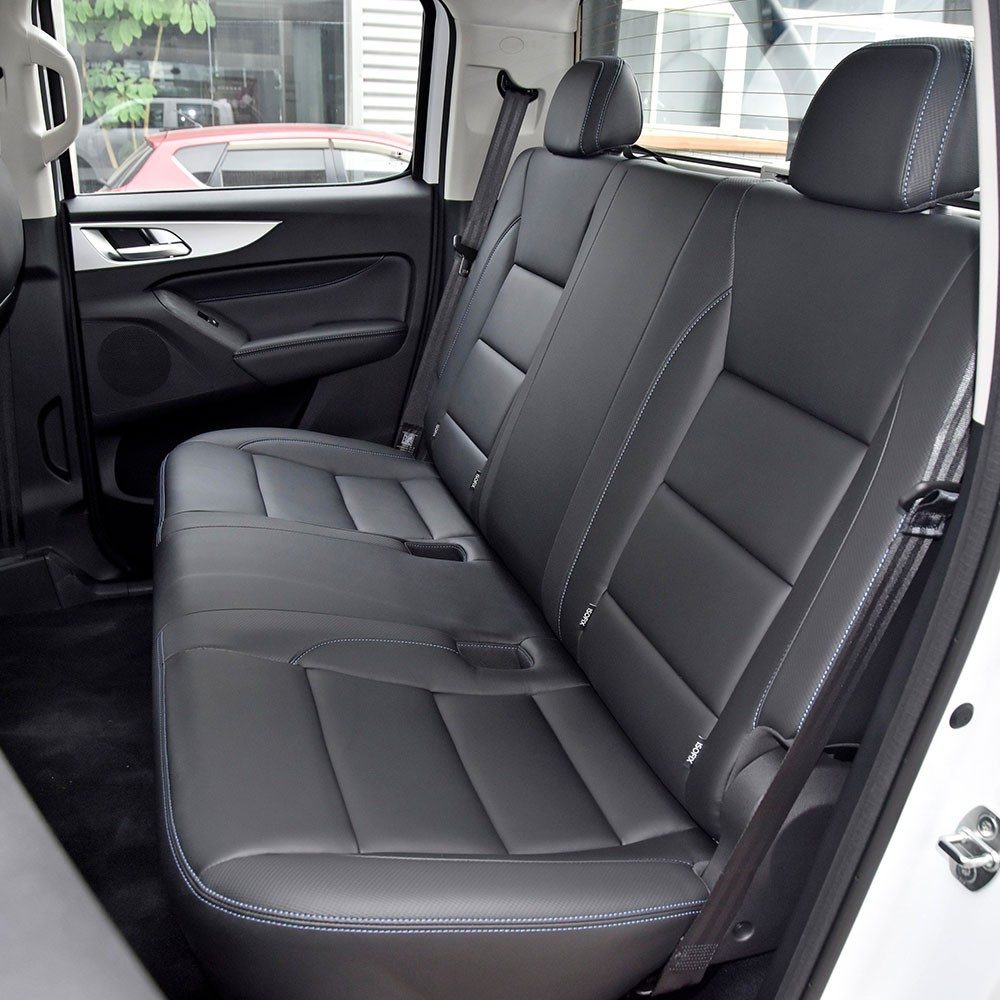 GWM Pickup Legacy EV Poer EV / Pao EV 2023 — интерьер, второй ряд сидений, рынок China