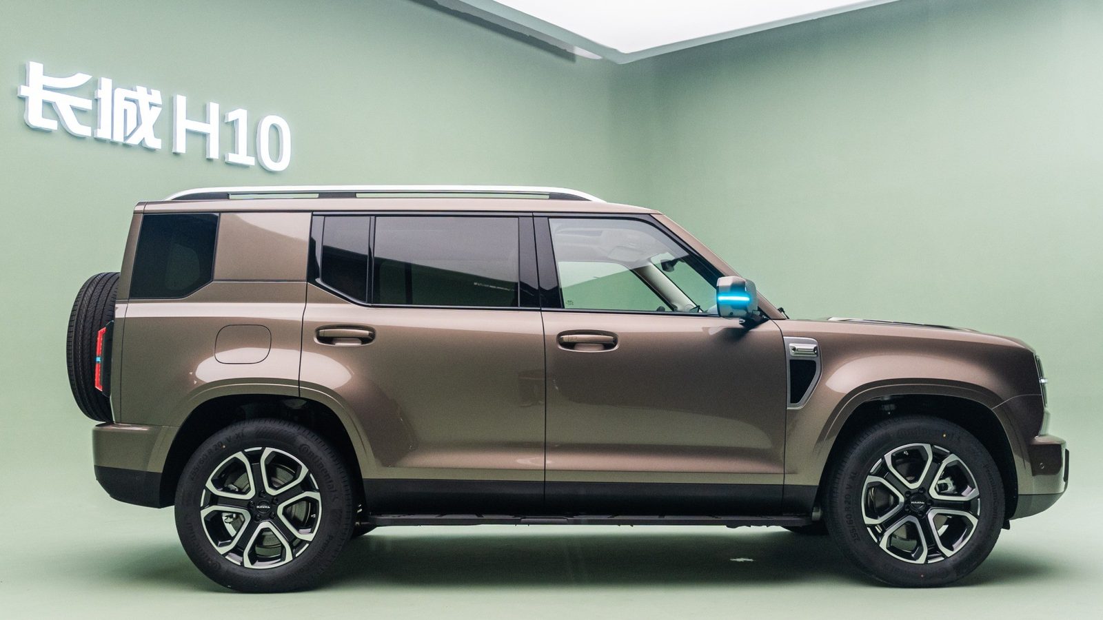 Haval H10 PHEV 2026 — экстерьер, side profile studio, рынок China launch reference