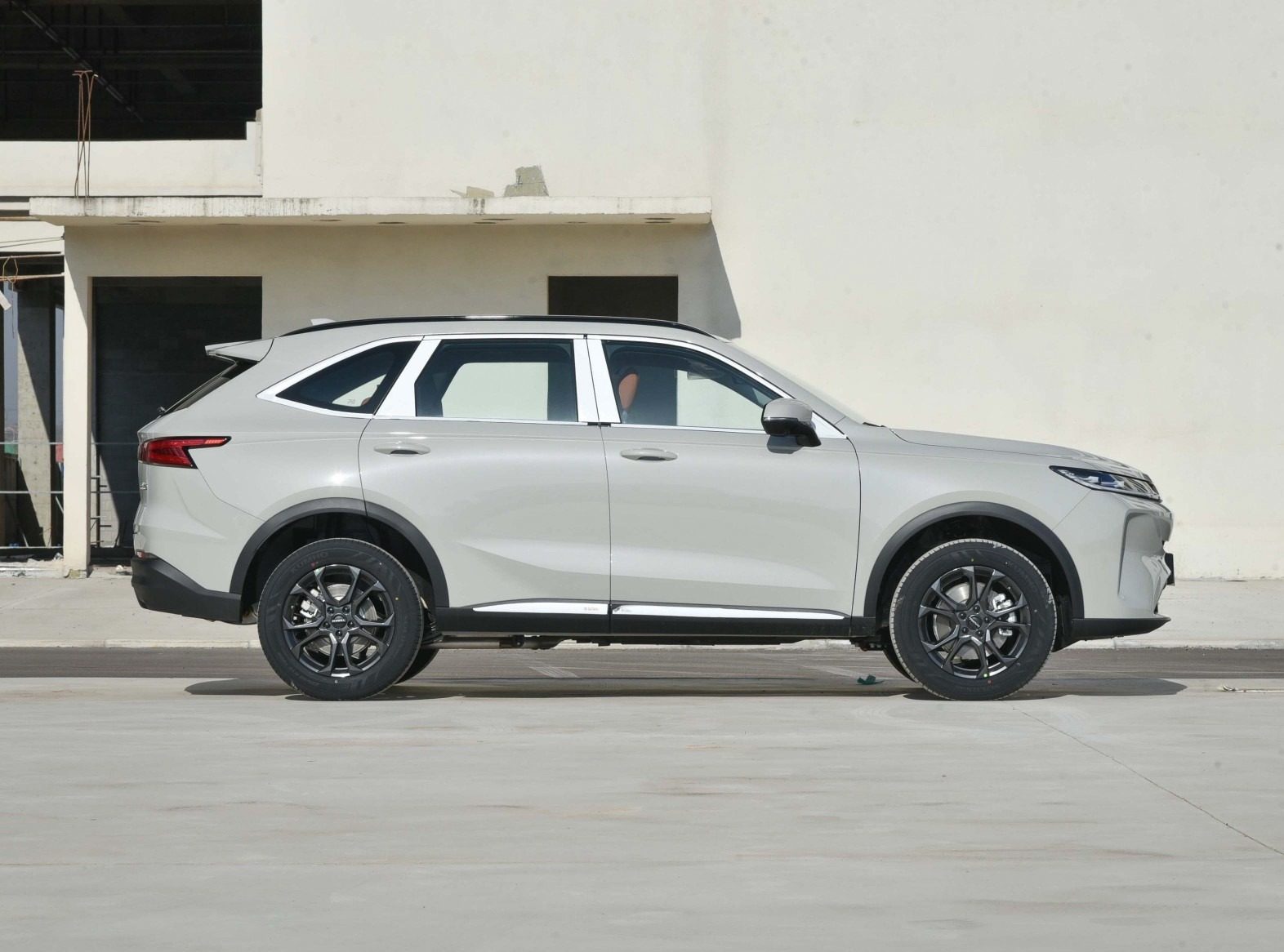 Haval H6L PHEV 2026 — экстерьер, side h6l family reference, рынок China