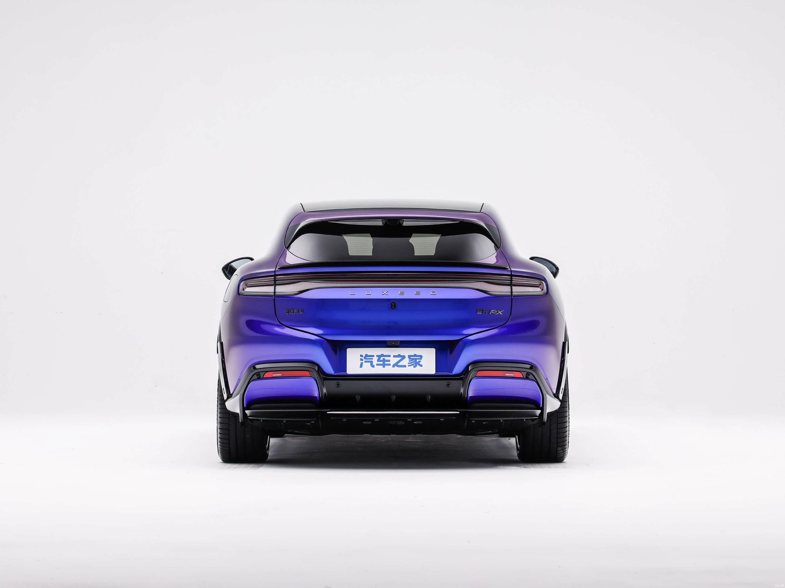 HIMA Luxeed RX 2026 — экстерьер, вид сзади, рынок China