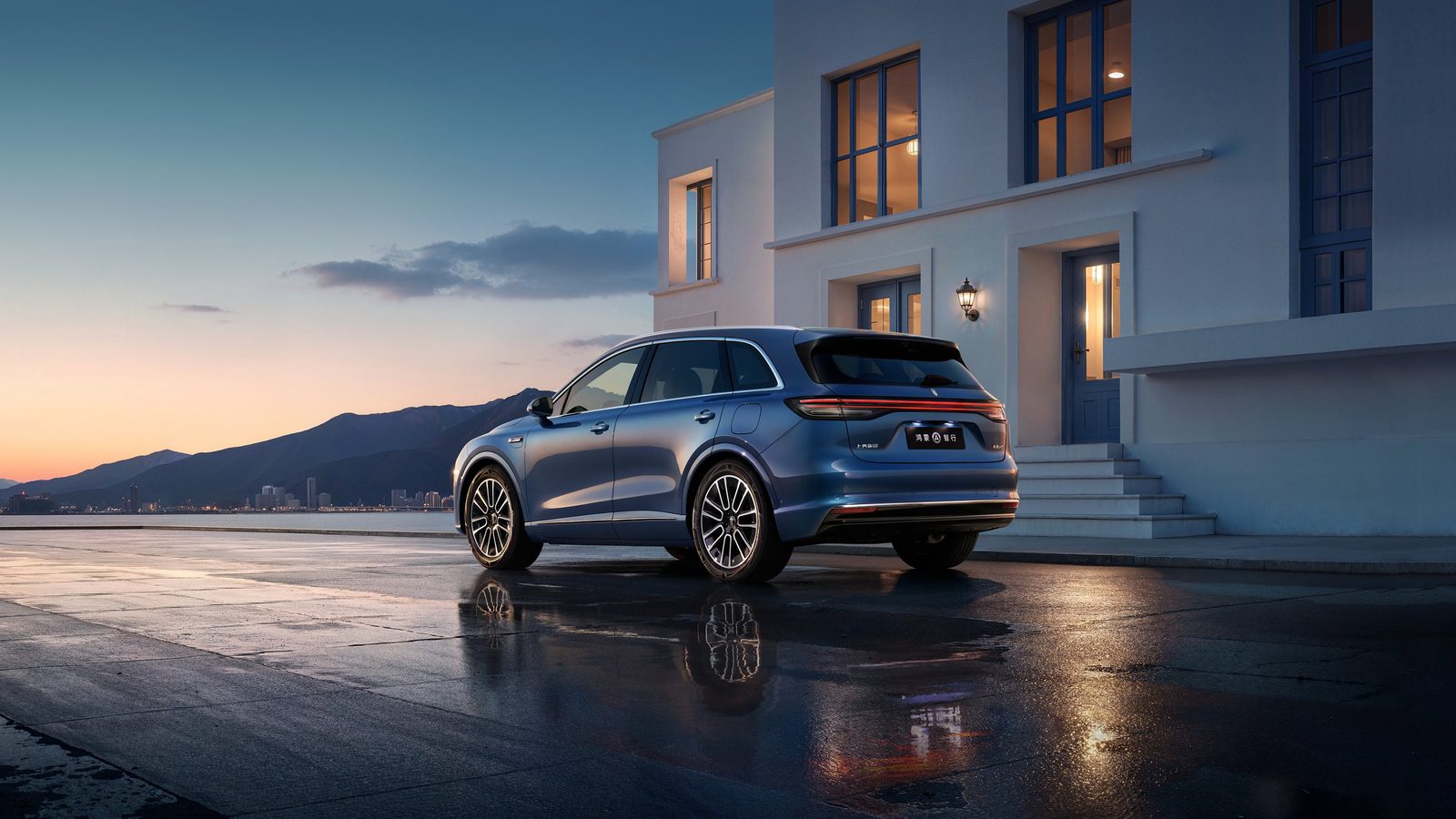 HIMA Shangjie H5 EREV 2026 — экстерьер, front 3q lifestyle, рынок China