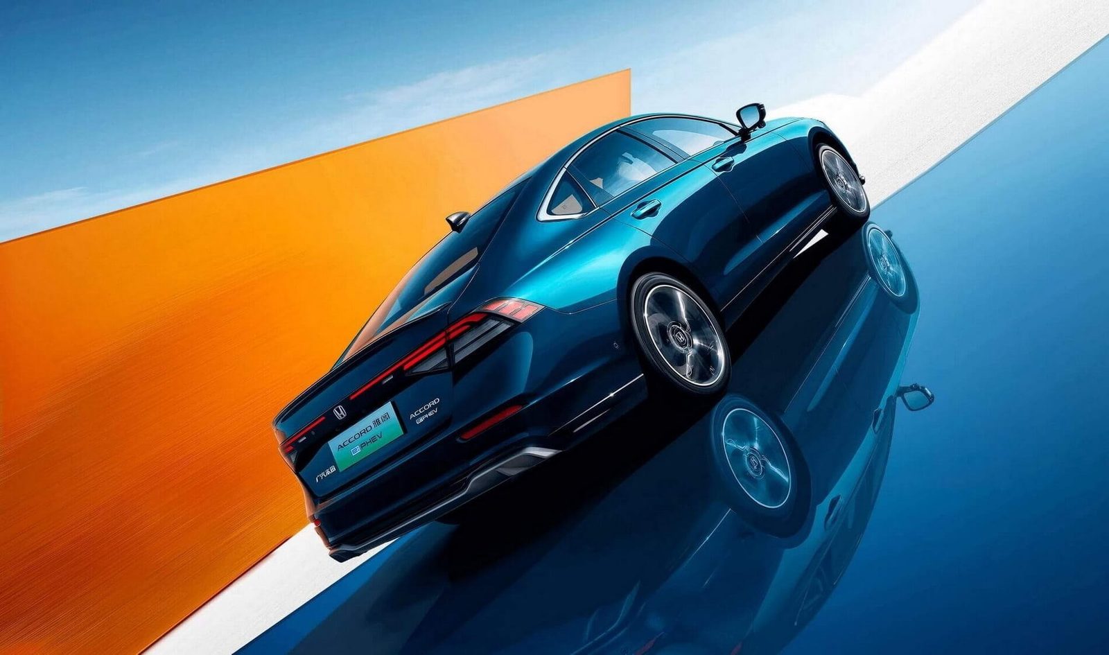 Honda Accord e:PHEV China 2023 — экстерьер, вид сзади 3/4, рынок china
