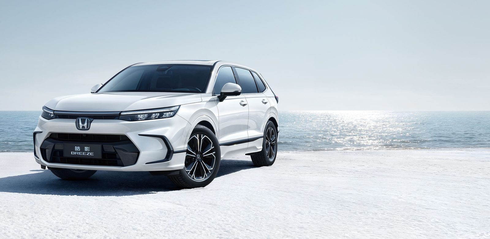 Honda CR-V / Breeze e:PHEV China 2023 — главное фото модели, экстерьер, вид спереди 3/4, рынок china