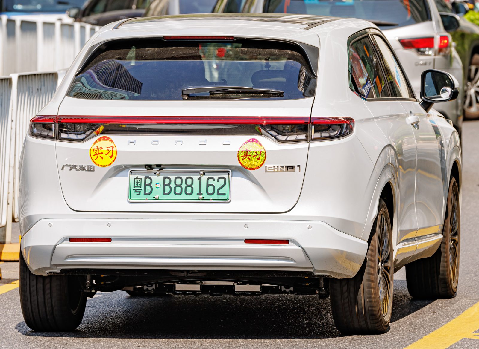 Honda e:NP1 / e:NS1 China 2022 — экстерьер, вид сзади 3/4, рынок internal_mvp