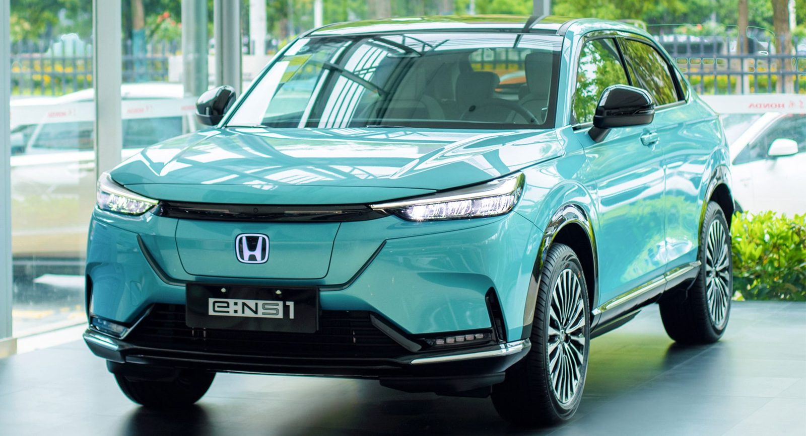 Honda e:NP1 / e:NS1 China 2022 — экстерьер, вид спереди 3/4, рынок internal_mvp