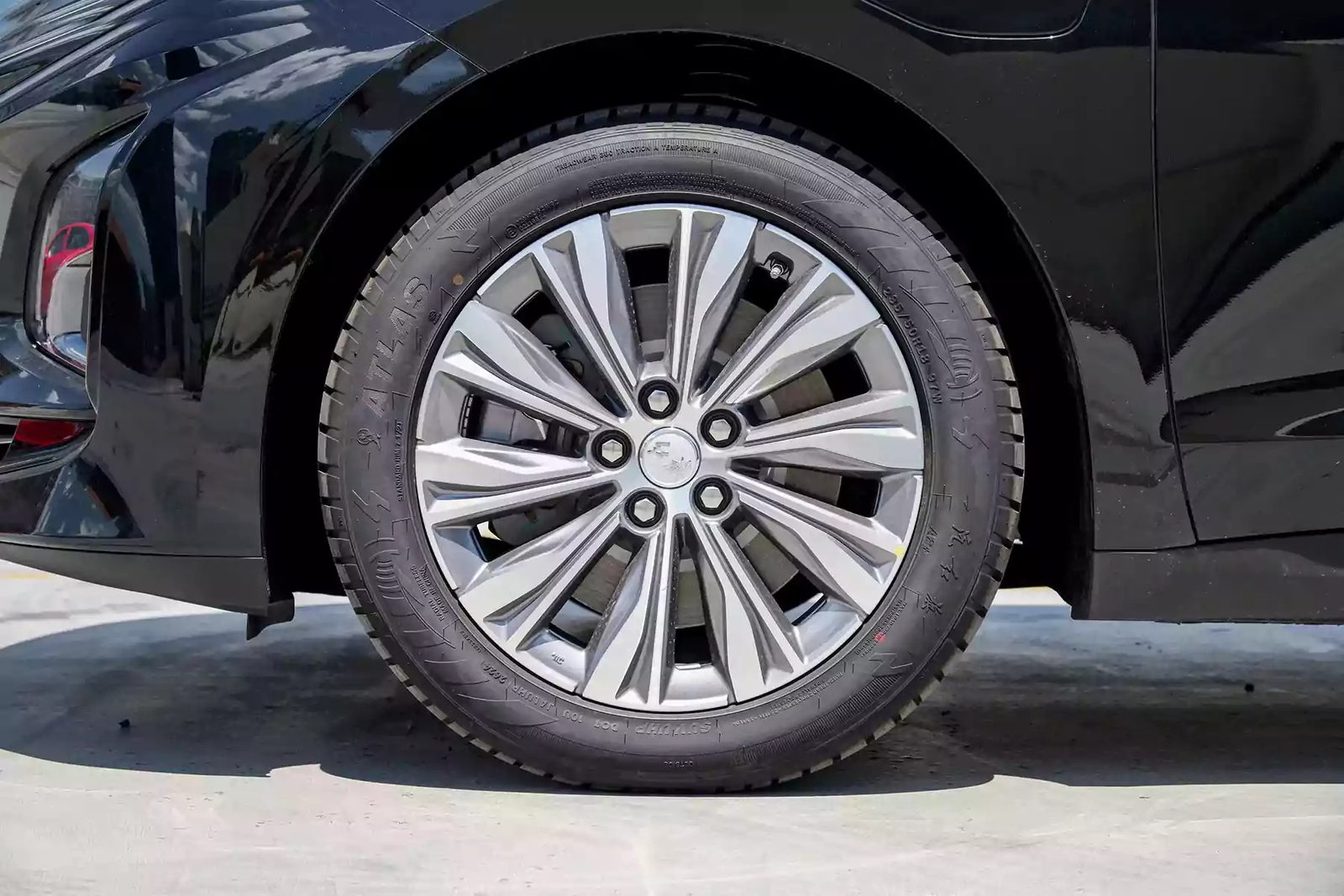 Hongqi E-QM5 2021 — экстерьер, wheel detail, рынок China/import