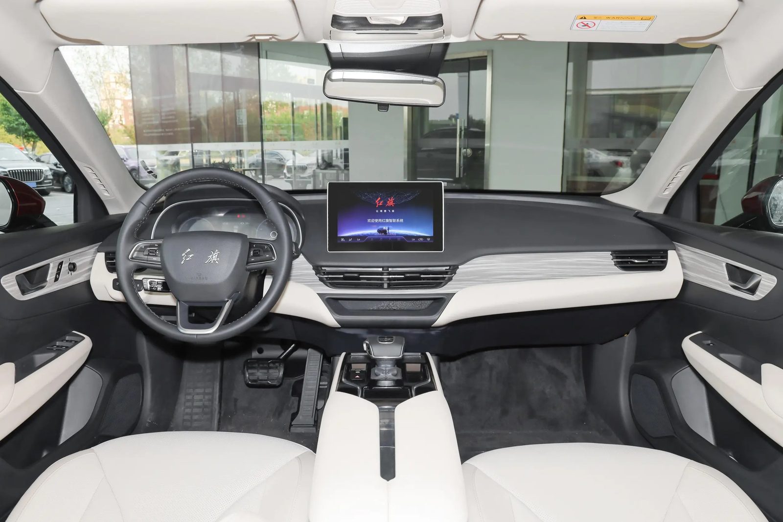 Hongqi E-QM5 2021 — главное фото модели, интерьер, передняя панель, рынок internal_mvp
