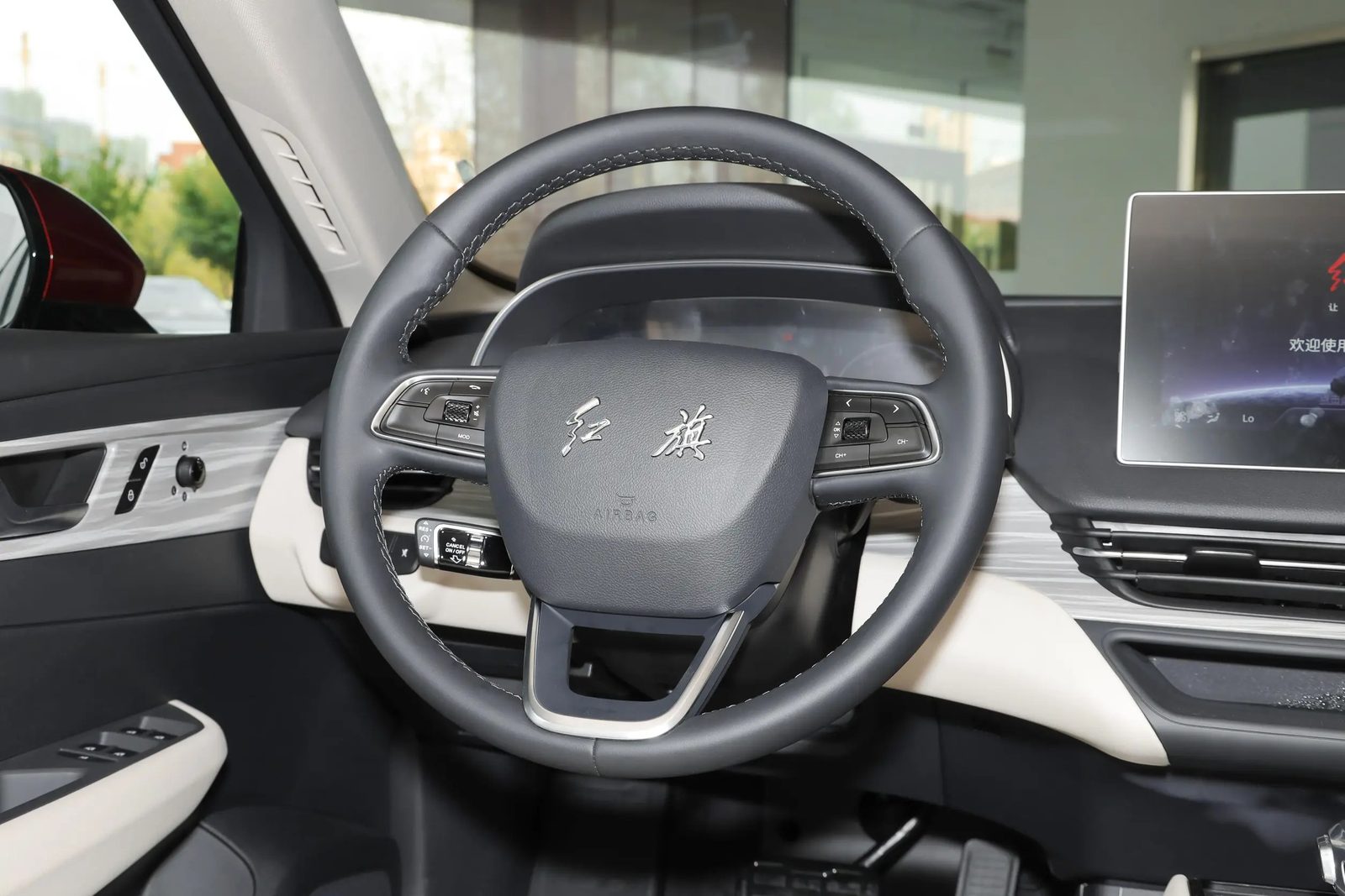 Hongqi E-QM5 2021 — интерьер, второй ряд сидений, рынок internal_mvp