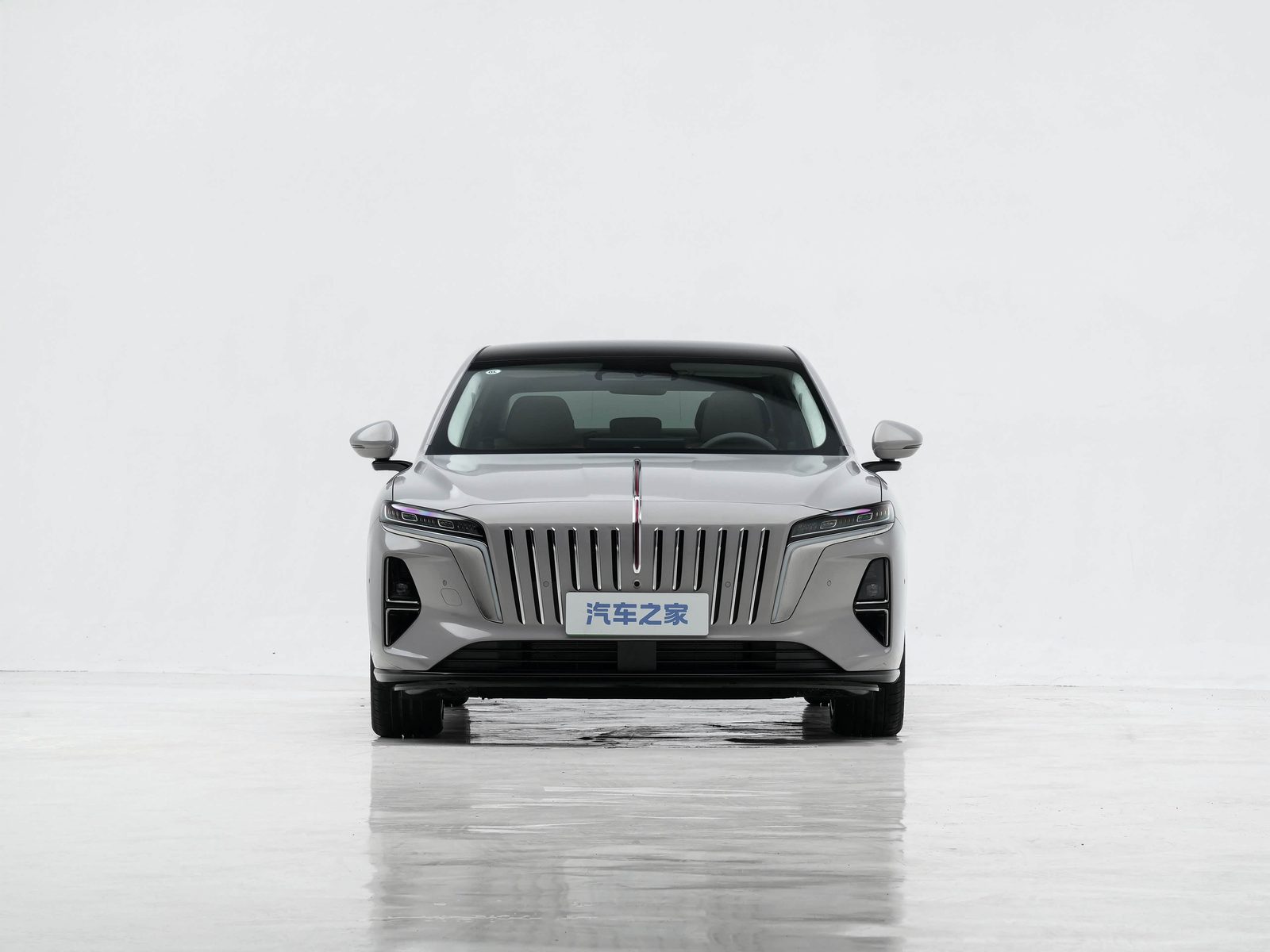 Hongqi H7 PHEV 2026 — экстерьер, вид спереди, рынок China 2026 retail reference