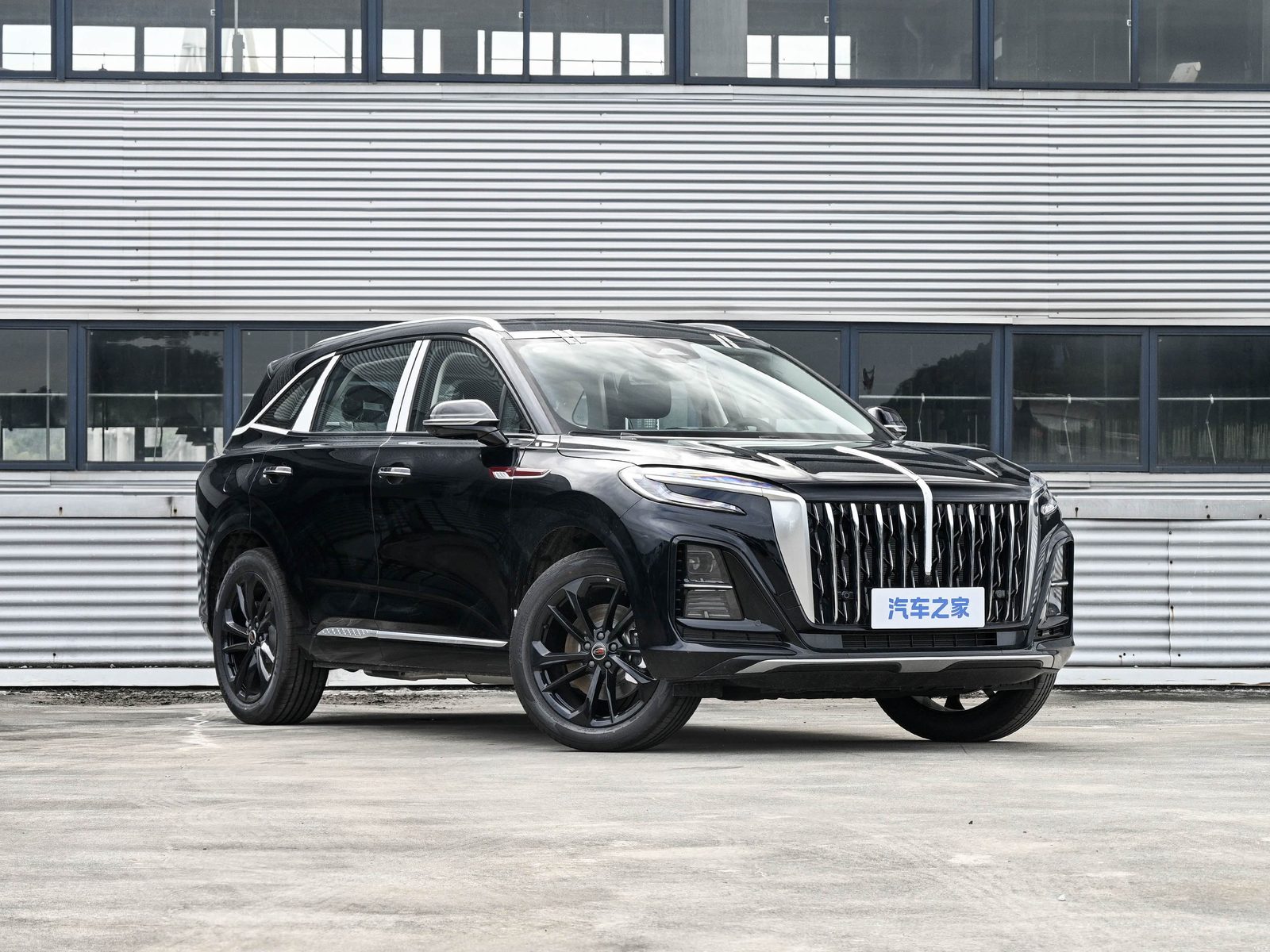 Hongqi HS3 PHEV 2026 — экстерьер, side profile, рынок China