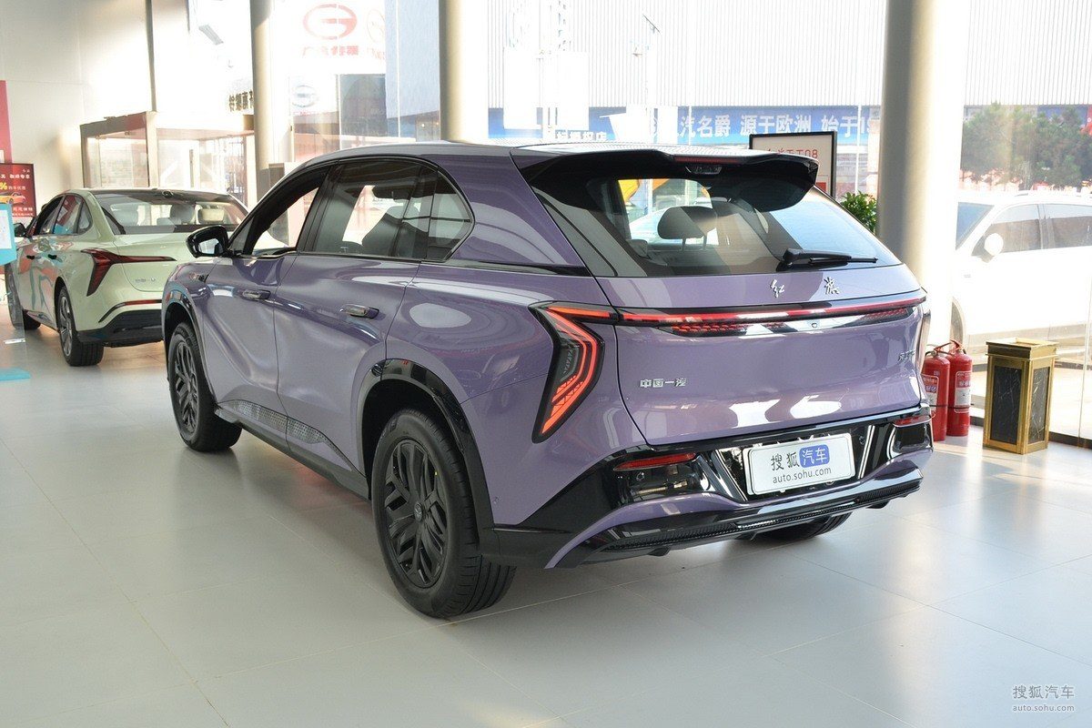 Hongqi Tiangong 08 2025 — экстерьер, rear 3q showroom, рынок China gallery reference