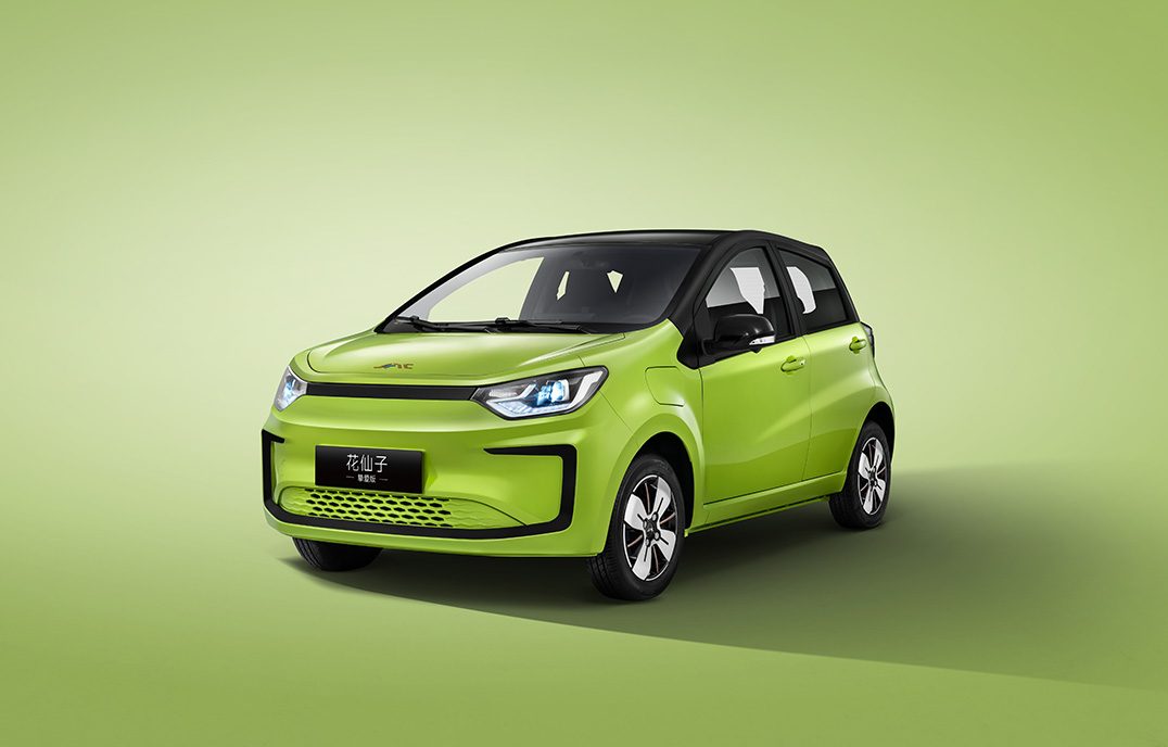 JAC / Yiwei Hua Xian Zi 2024 — экстерьер, front 3q green official, рынок China official reference