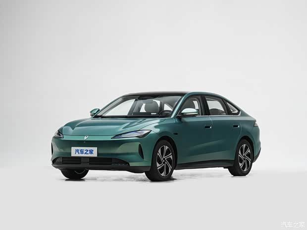 Jetta M6 EV 2026 — экстерьер, вид спереди 3/4, рынок China blind order