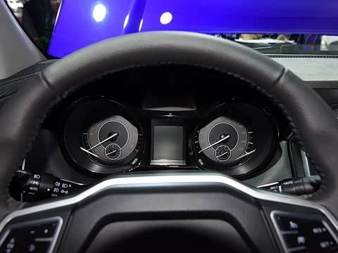 JMC Pickup Yuhu EV 2025 — интерьер, front cabin, рынок China