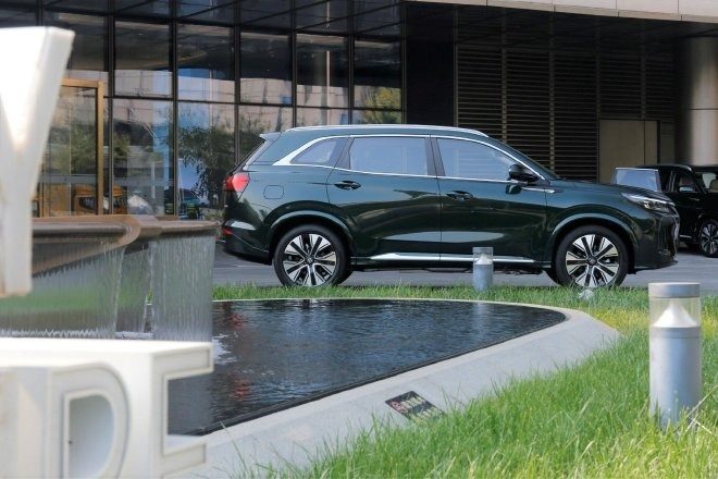 Landian E5 Plus PHEV 2026 — экстерьер, вид сбоку, рынок China