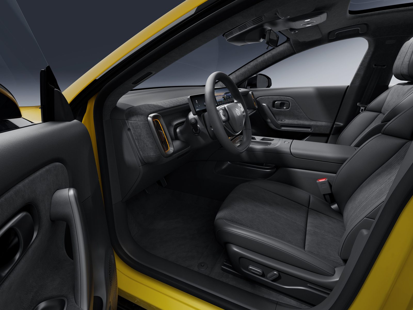 Leapmotor B05 / Lafa 5 EV 2025 — главное фото модели, интерьер, передняя панель, рынок internal_mvp