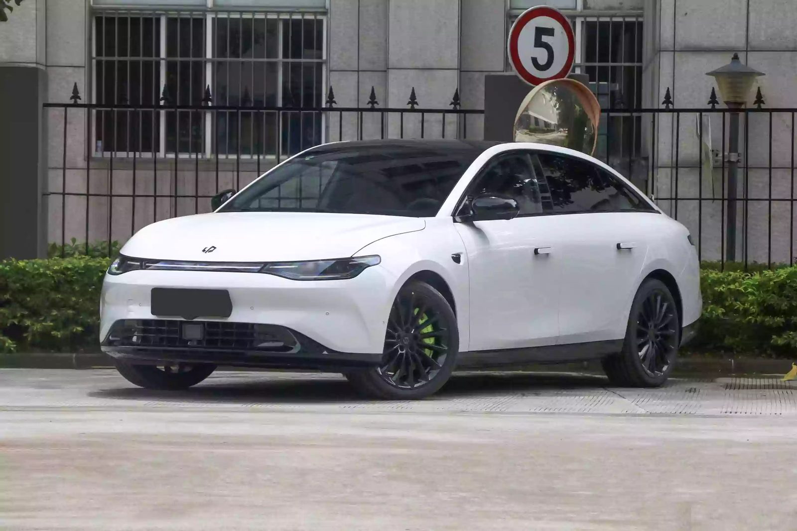 Leapmotor C01 EV 2022 — экстерьер, вид сбоку, рынок internal_mvp