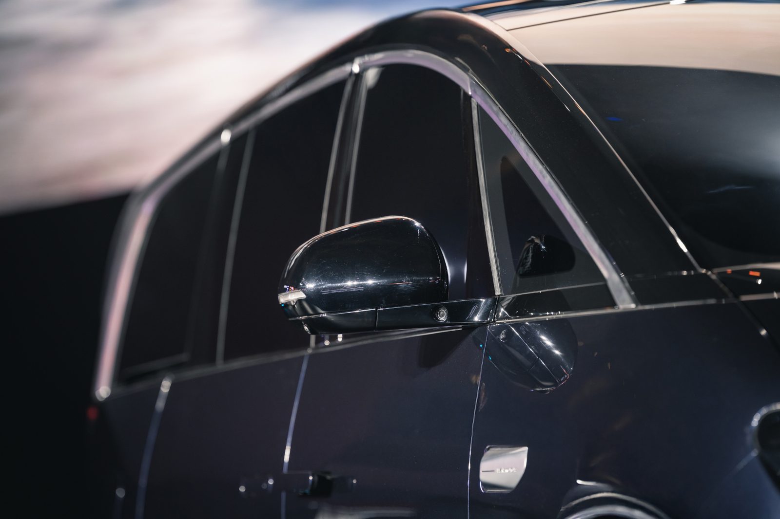 Leapmotor D99 MPV 2025 — экстерьер, side mirror detail