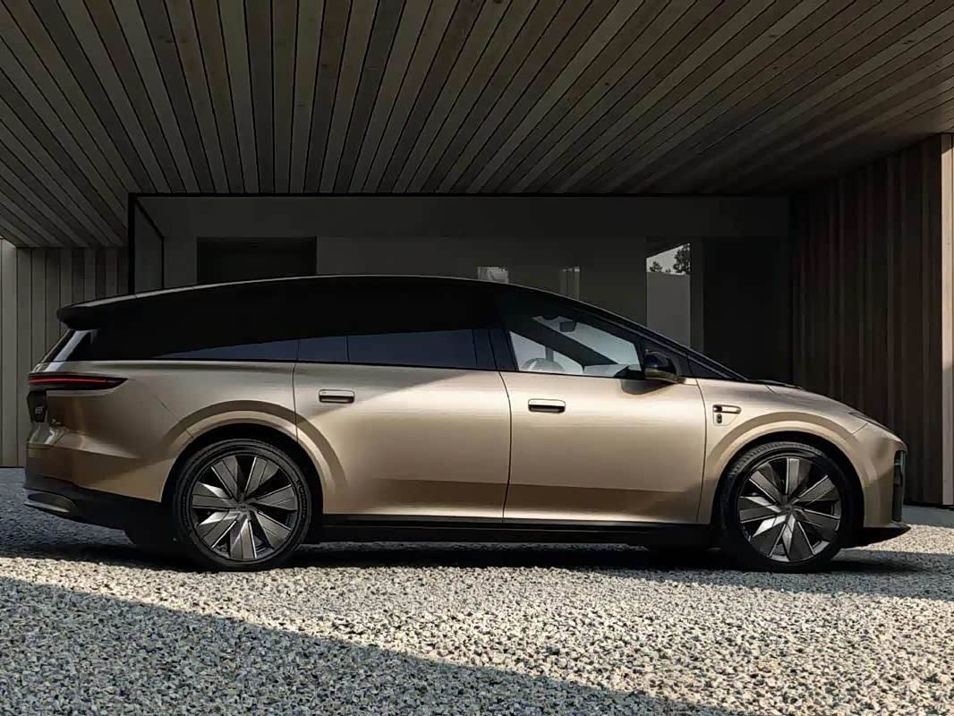 Li Auto i9 EV — главное фото модели, экстерьер, side profile filing, рынок China prelaunch reference