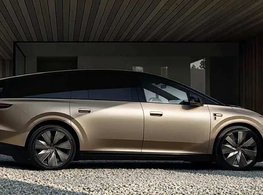 Li Auto i9 EV — экстерьер, side body detail, рынок China 2026 filing / prelaunch