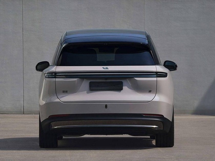 Li Auto i9 EV — экстерьер, rear body detail, рынок China 2026 filing / prelaunch