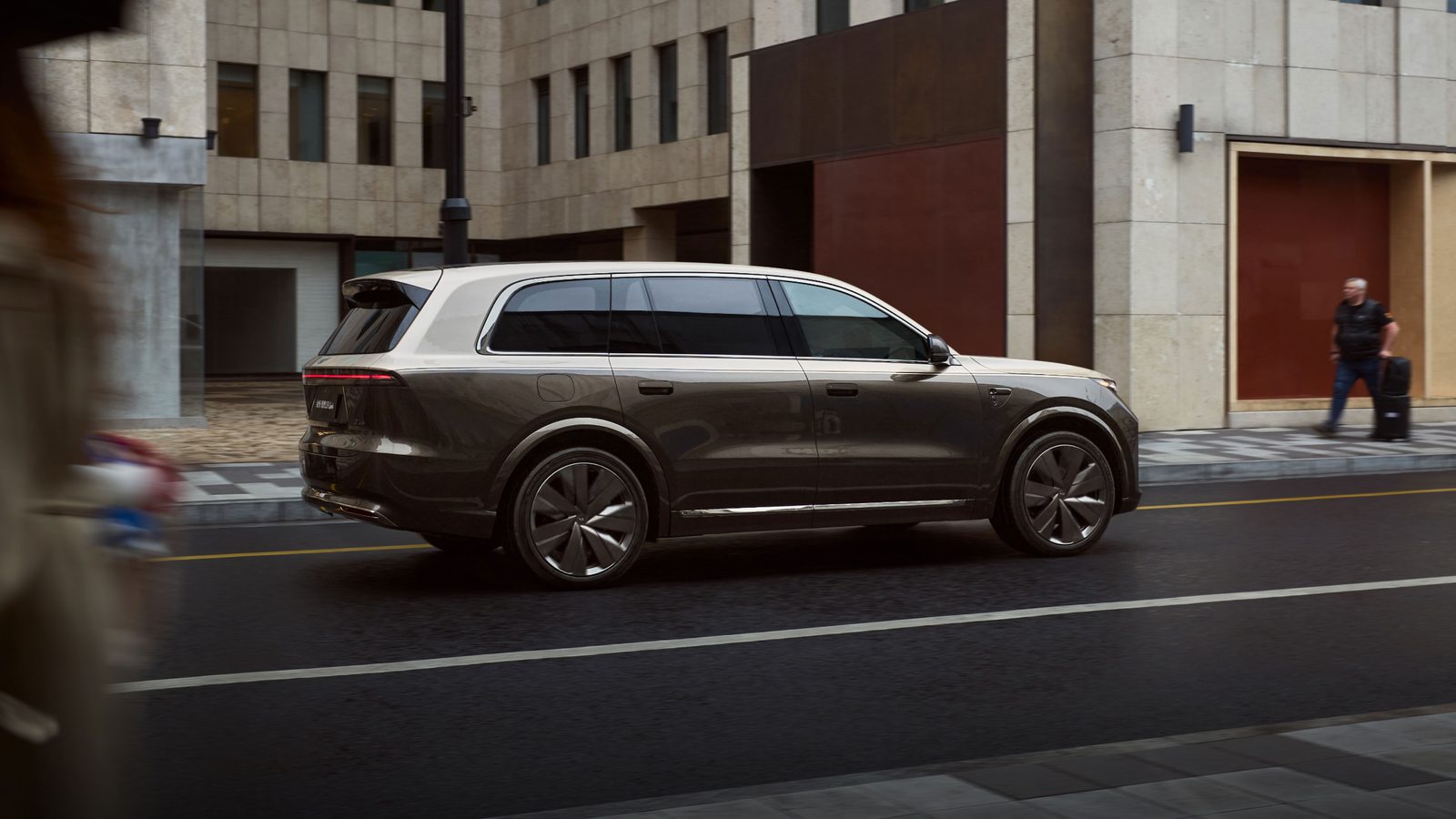 Li Auto L9 Livis 2026 — экстерьер, side urban, рынок china