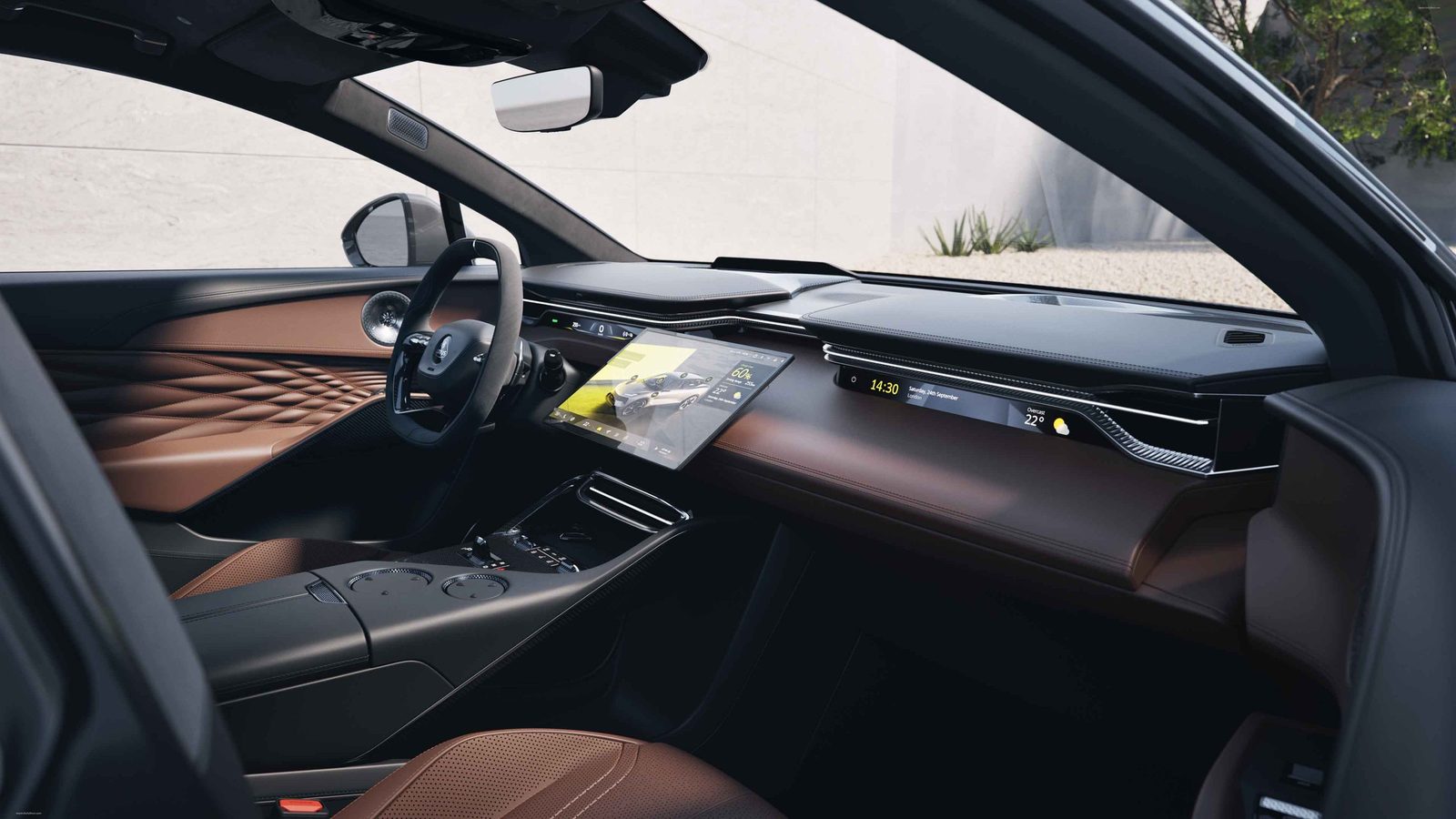 Lotus Eletre 2025 — интерьер, второй ряд сидений, рынок internal_mvp