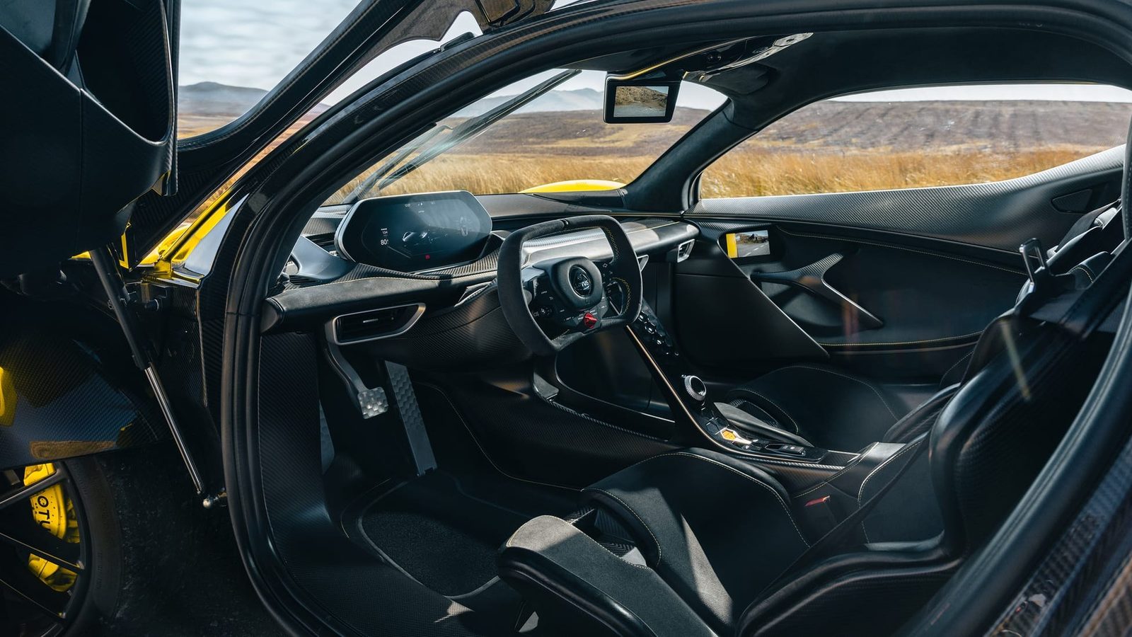 Lotus Evija 2019 — главное фото модели, интерьер, передняя панель, рынок internal_mvp