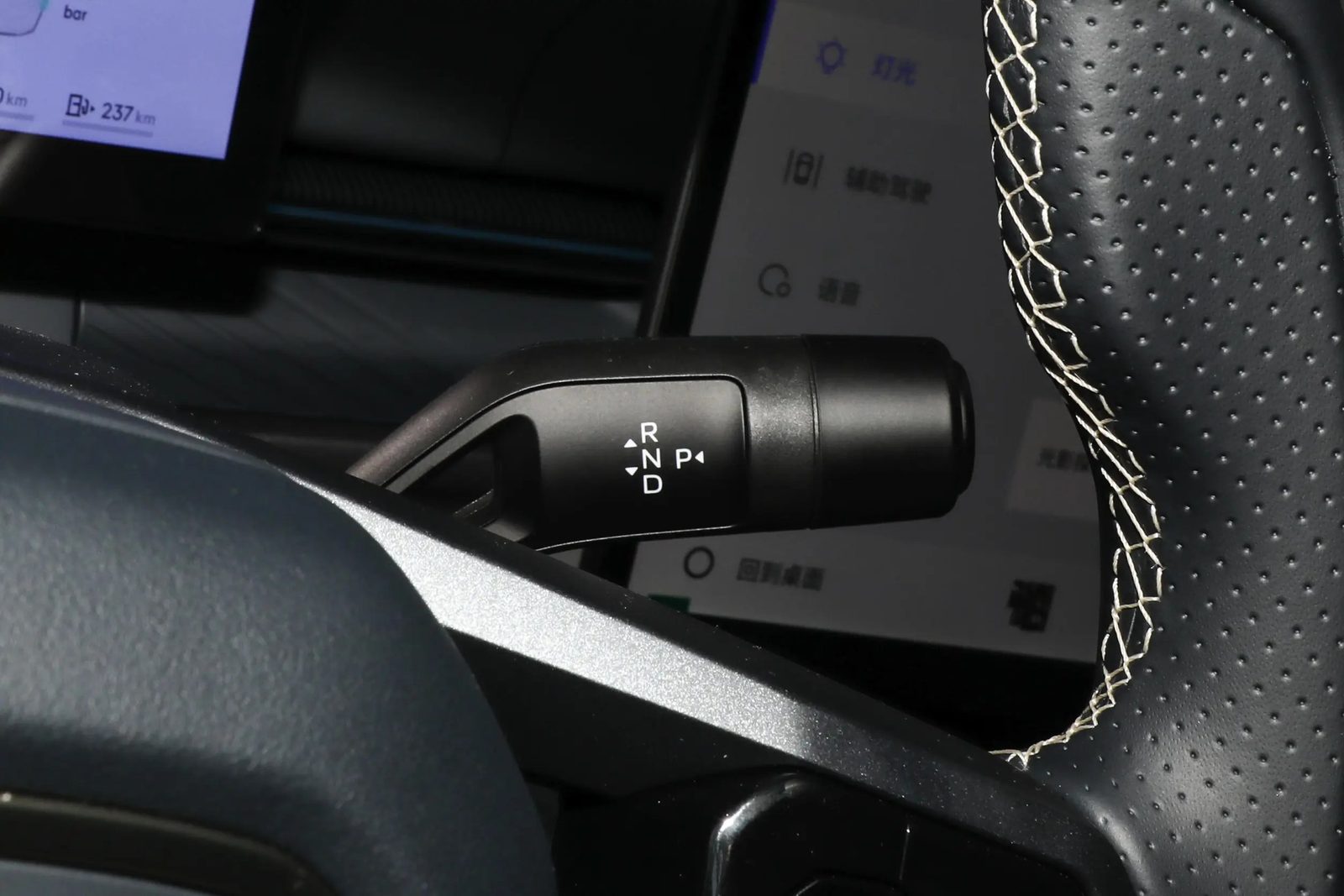 Lynk & Co 07 GT EM-P 2026 — интерьер, второй ряд сидений, рынок internal_mvp