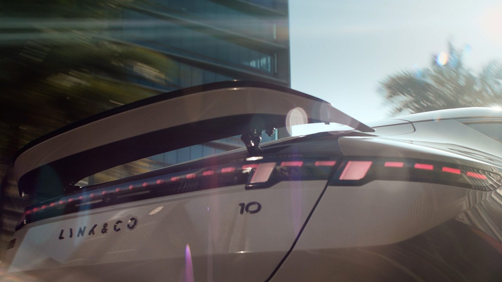 Lynk & Co 10 EV 2026 — экстерьер, rear light detail, рынок China