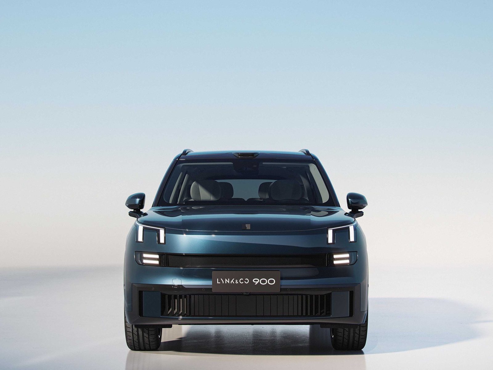 Lynk & Co 900 2025 — экстерьер, вид спереди