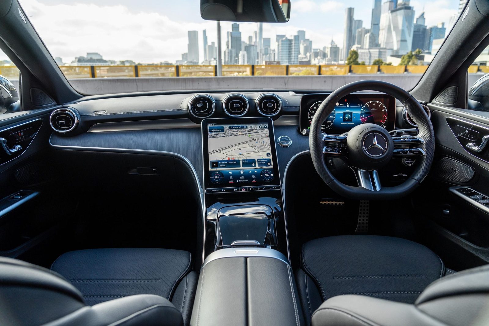 Mercedes-Benz C-Class PHEV 2025 — интерьер, второй ряд сидений, рынок internal_mvp