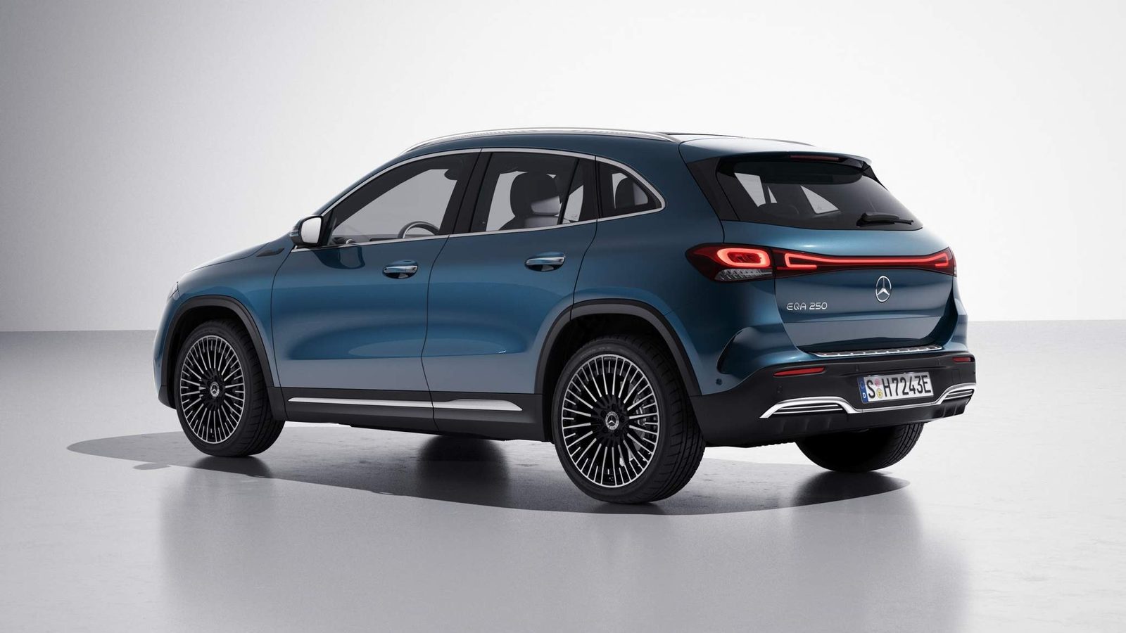 Mercedes-Benz EQA 2025 — экстерьер, вид сбоку, рынок internal_mvp