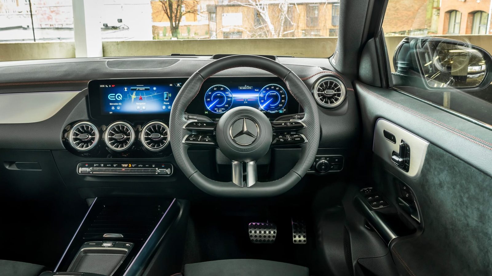 Mercedes-Benz EQA 2025 — интерьер, второй ряд сидений, рынок internal_mvp