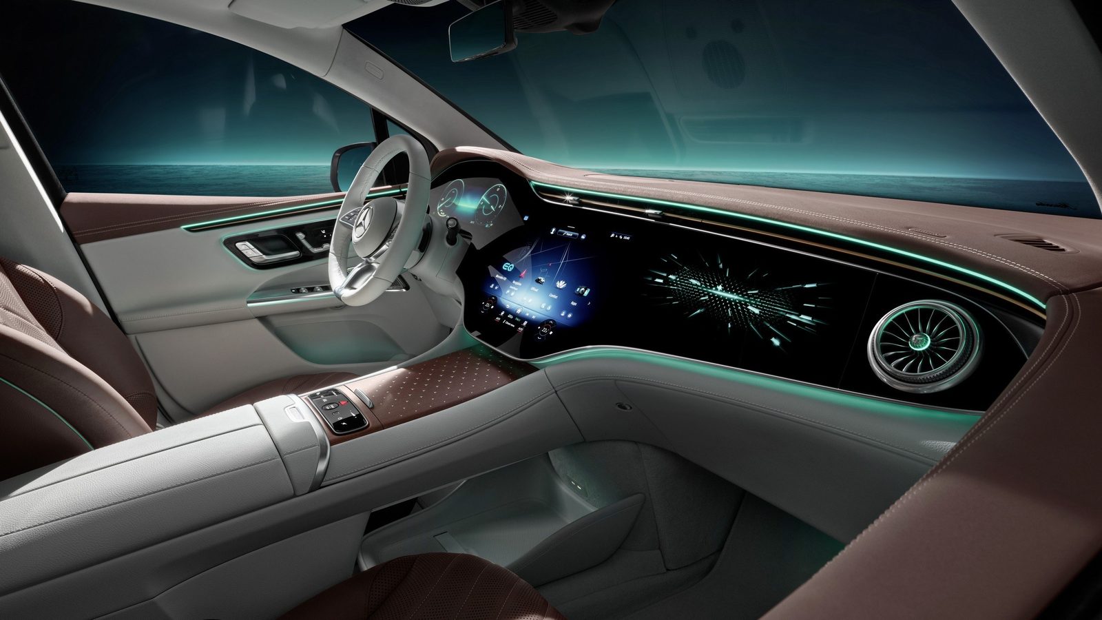 Mercedes-Benz EQE 2026 — интерьер, второй ряд сидений, рынок internal_mvp