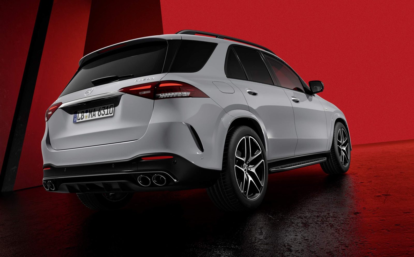 Mercedes-Benz GLE PHEV 2025 — экстерьер, вид сбоку