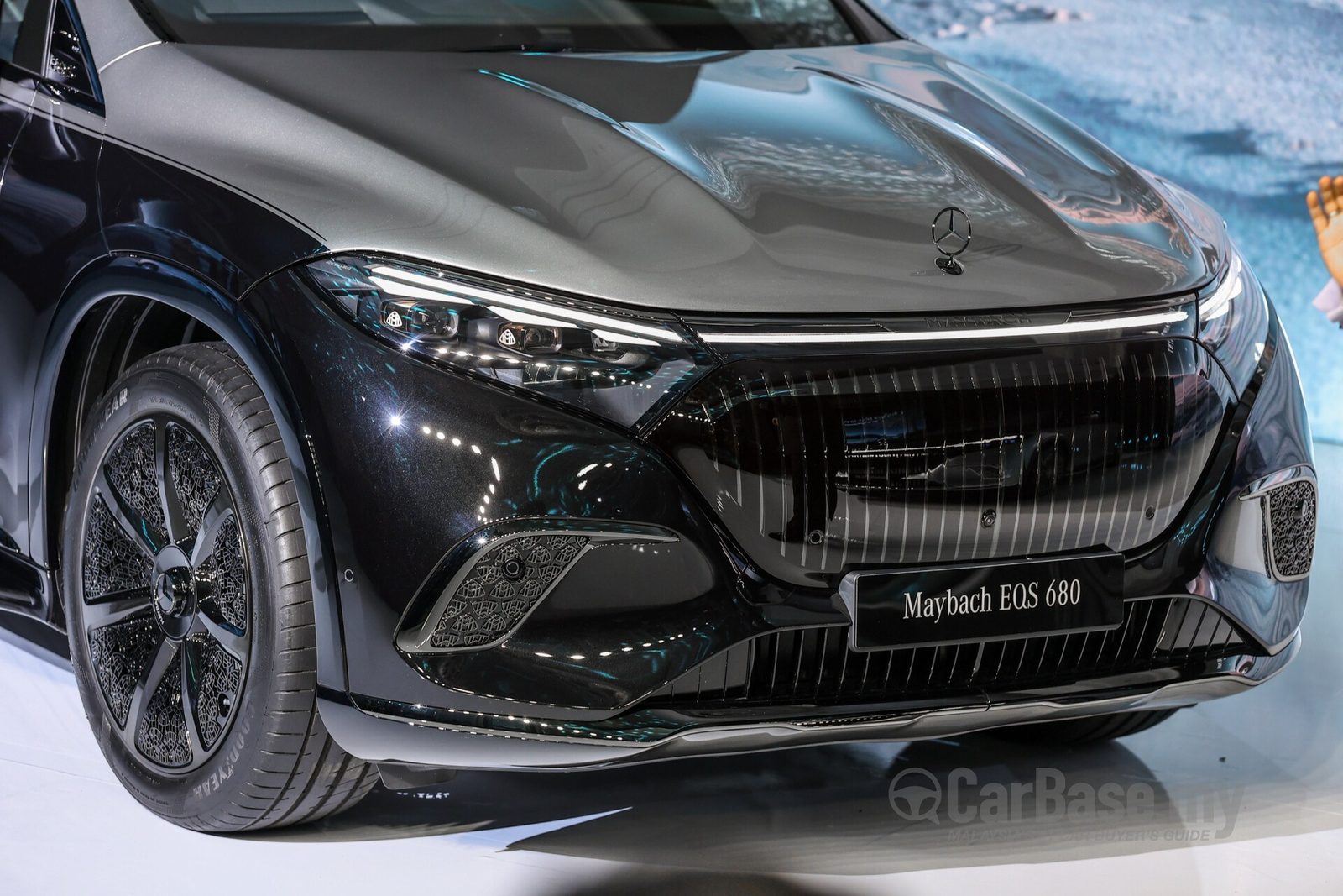 Mercedes-Benz Maybach EQS SUV 2025 — экстерьер, вид сбоку, рынок internal_mvp